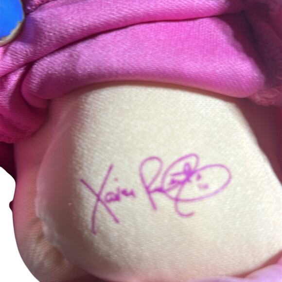 Charming Cabbage Patch Kids Doll with Blonde Hair - Picture 5 of 6